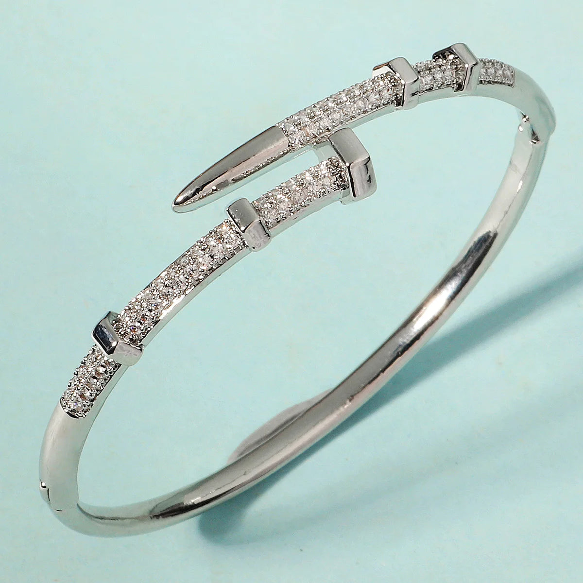 Luxe Halo